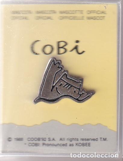 Pins de colecci&oacute;n: NATACION - PIN PLATEADO DE COBI LAS OLIMPIADAS DE BARCELONA 92 EN SU ESTUCHE ORIGINAL (NUEVO)