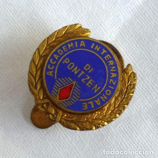 Pins de cole&ccedil;&atilde;o: Insignia de solapa Accademia Internazionale di Pontzen