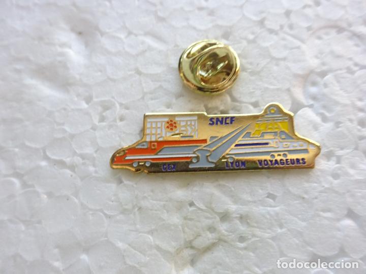 Pins de colecci&oacute;n: PIN DE TRENES FERROCARRILES. FRANCIA. SNCF LYON CEX VOYAGEURS
