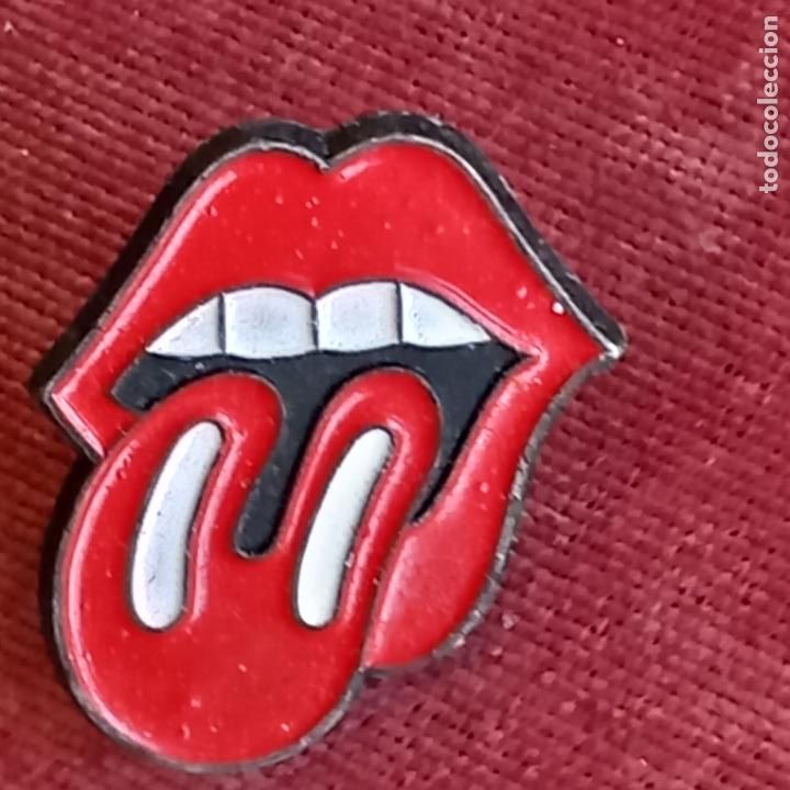 Pins de colecci&oacute;n: ANTIGUO PIN DEL LOGO DE LOS ROLLING STONES