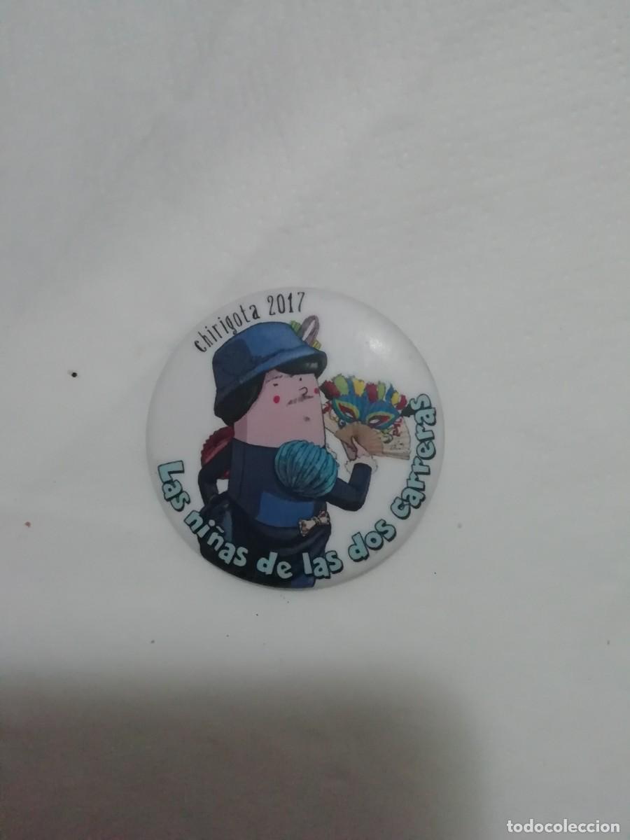 Pins de colecci&oacute;n: Carnaval de C&aacute;diz chapa las ni&ntilde;as de las dos carreras 2017