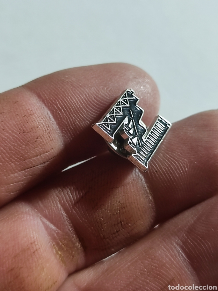 Pins de colecci&oacute;n: Pin ni idea - Foto 1