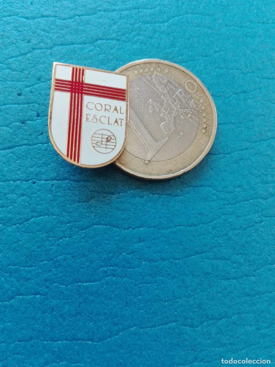 Sammlung von Pins: INSIGNIA/PIN - CORAL ESCLAT - JP - AGUJA IMPERDIBLE - NO PIN