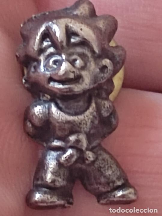 Pins de colecci&oacute;n: DRAGON BALL GOKU PIN PINCHO METAL 2 CMS ALTO OSCURECIDO METAL CROMADO