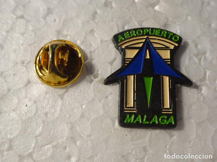 Pins de colecci&oacute;n: PIN DE AVIONES AEROL&Iacute;NEAS. AEROPUERTO DE M&Aacute;LAGA