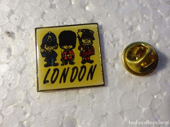 Sammlung von Pins: PIN DE TURISMO. LONDRES INGLATERRA. BOBBY BEEFEATER KING'S GUARD