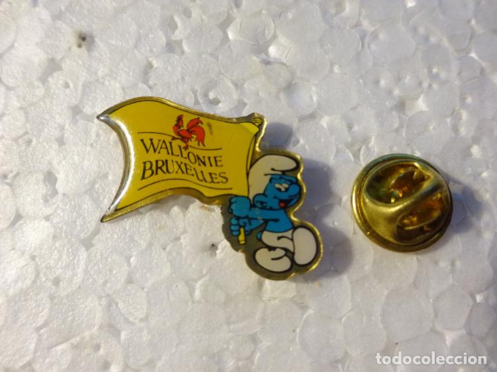 Pins de colecci&oacute;n: PIN DE TURISMO. VALONIA BRUSELAS B&Eacute;LGICA PITUFO PITUFOS