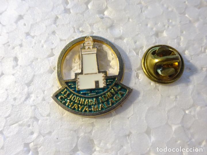 Sammlung von Pins: PIN DE SANIDAD MEDICINAS MEDICAMENTOS. II JORNADA HOSPITAL CARLOS HAYA M&Aacute;LAGA FAROLA