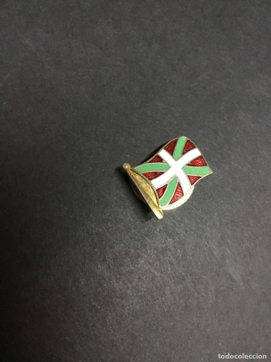 Pins de colecci&oacute;n: Insignia vasca ikurri&ntilde;a - Foto 3