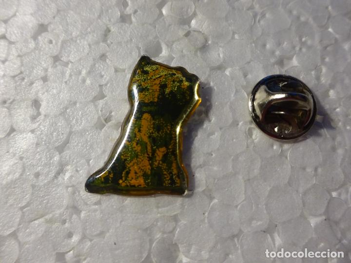 Pins de cole&ccedil;&atilde;o: PIN DE TURISMO. MUSEO GUGGENHEIM OSO FLORES POPPY