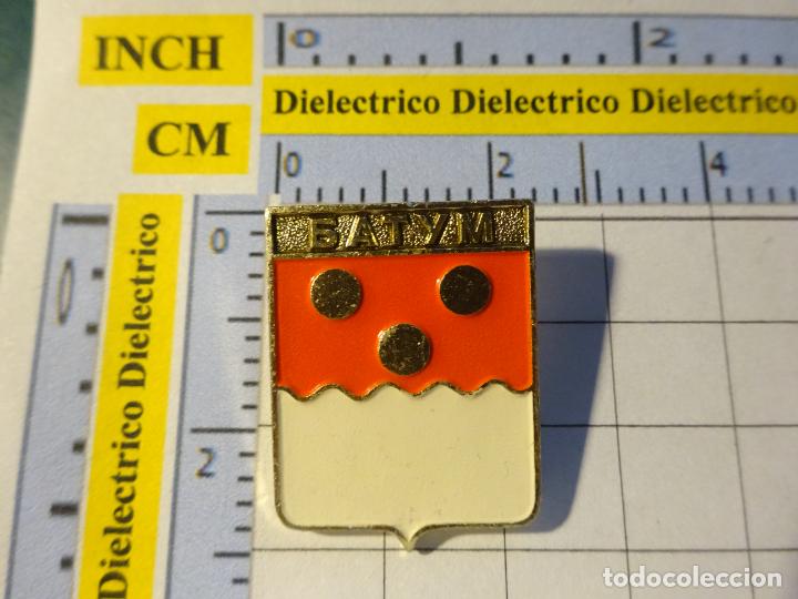 Pins de colecci&oacute;n: INSIGNIA BROCHE DE TURISMO. RUSIA. NO PIN