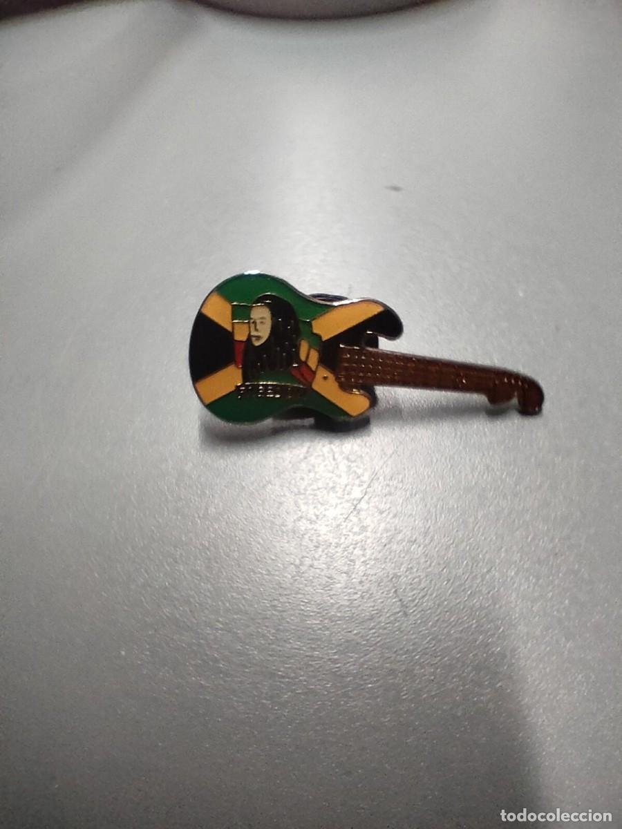 Pins de colecci&oacute;n: PIN BOB MARLEY