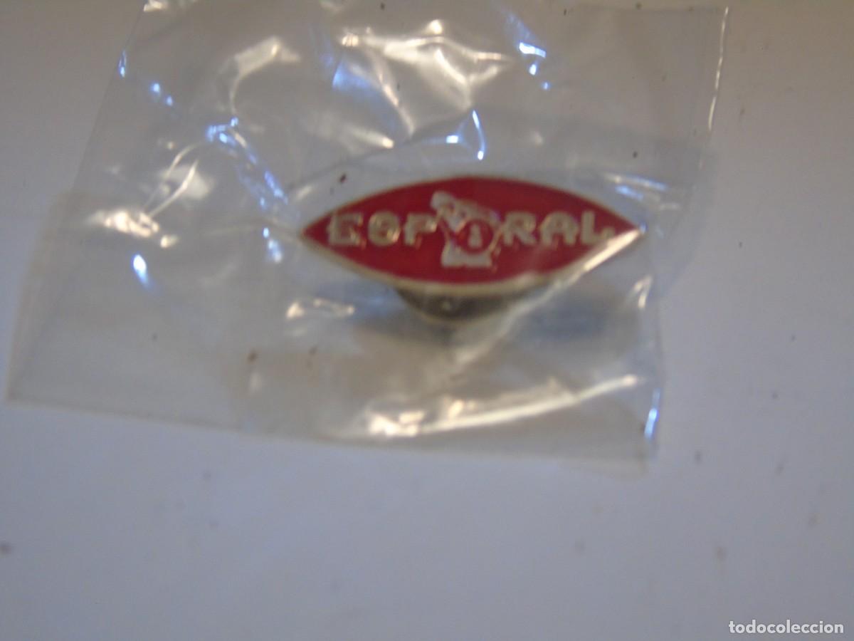 Pin's de collection: DISCOTECA ESPIRAL PIN METALICO ESMALTADO ROJO RUTA A&Ntilde;OS 80 90