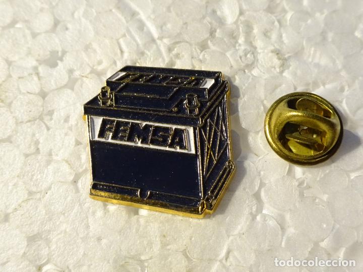 Pins de colecci&oacute;n: PIN DE COCHES MOTOS. BATER&Iacute;AS FEMSA. RECAMBIOS AUTOM&Oacute;VIL
