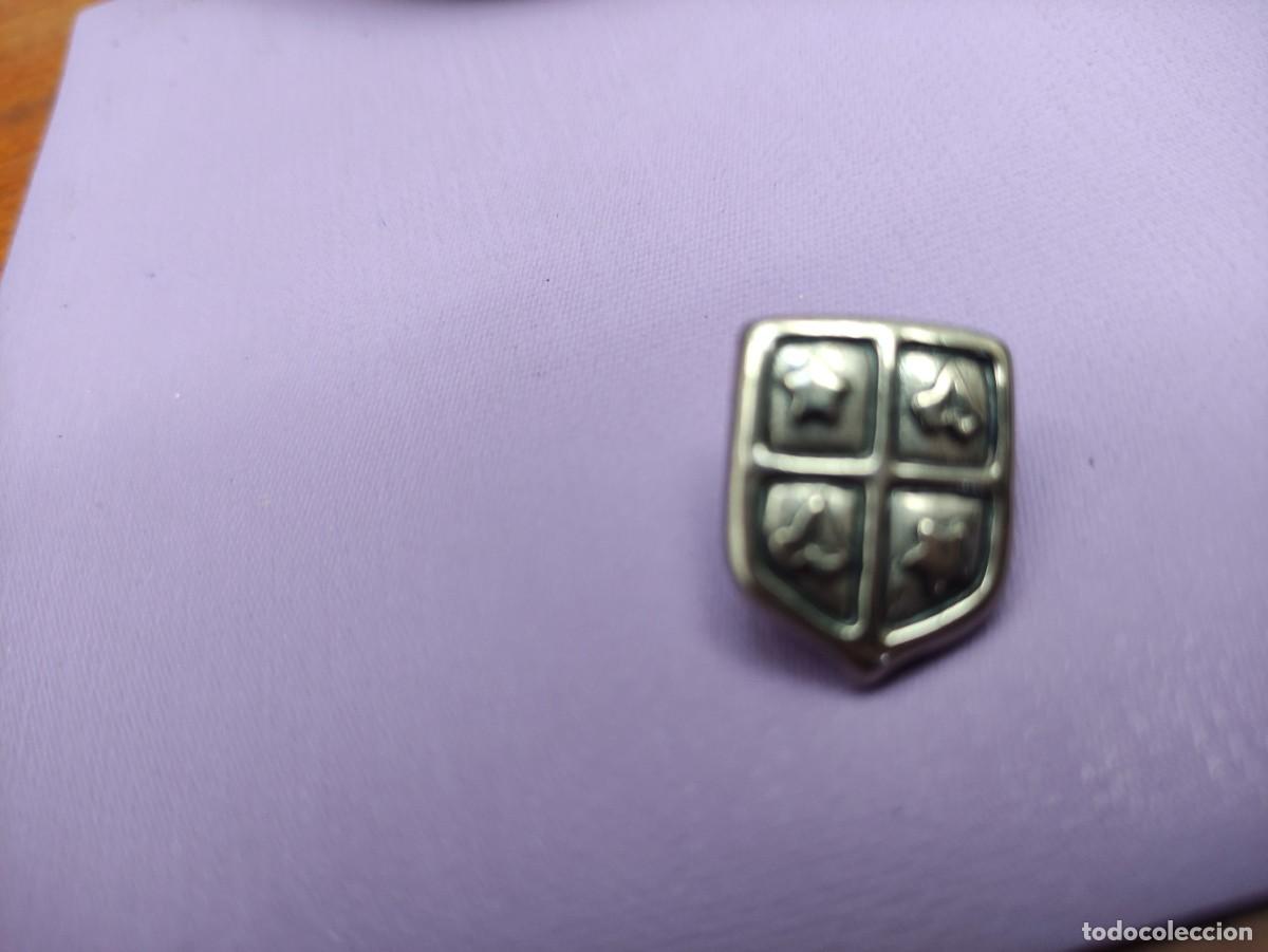 Pins de colecci&oacute;n: Pin escudo? - Foto 1