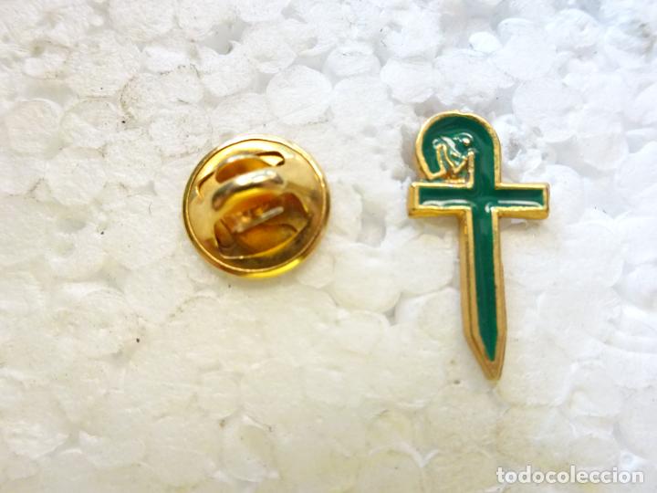 Pins de cole&ccedil;&atilde;o: PIN RELIGIOSO SEMANA SANTA. HERMANDAD COFRAD&Iacute;A AGRUPACI&Oacute;N A DETERMINAR