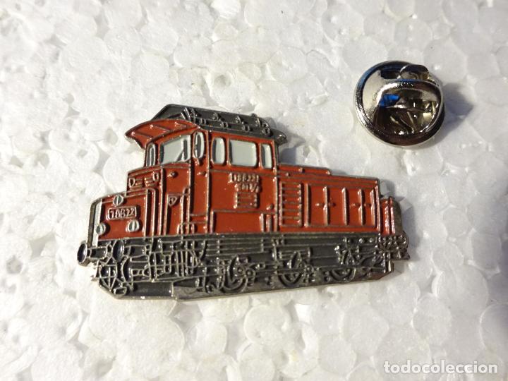 Pin's de collection: PIN DE TRENES FERROCARRILES. ALEMANIA. SUIZA. LOCOMOTORA