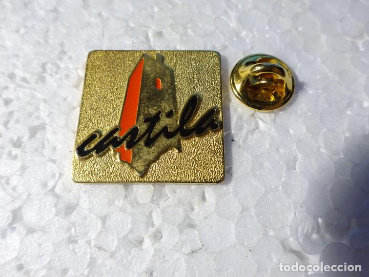 Pins e Spille di collezione: PIN DE TURISMO. CARTILA CASTILA ? GRANADA?