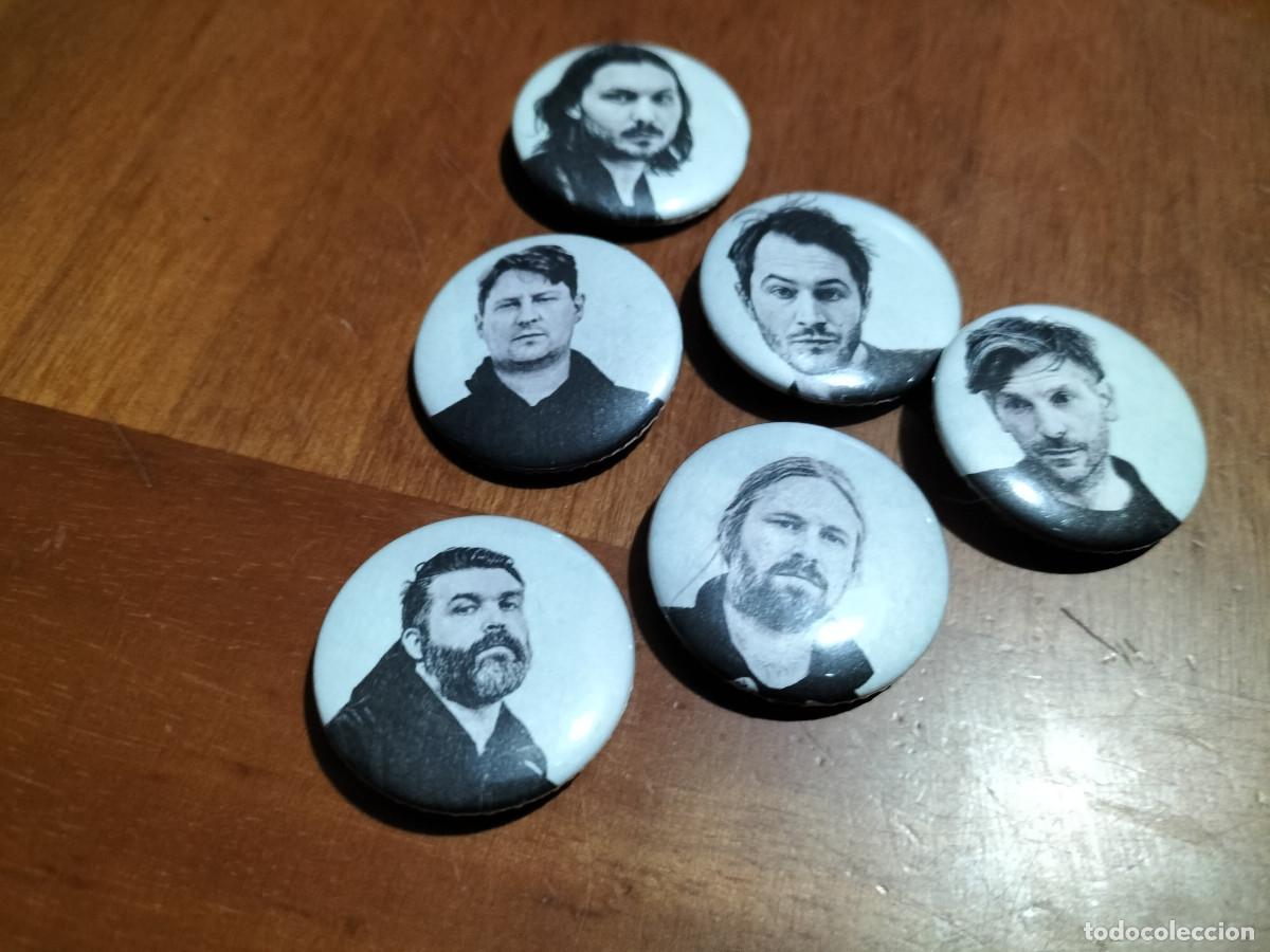 Pins de colecci&oacute;n: EDITORS. M&Uacute;SICA 6 CHAPAS. PIN. 0,31 MM. DETR&Aacute;S MET&Aacute;LICA. BUEN ESTADO. DIFICIL