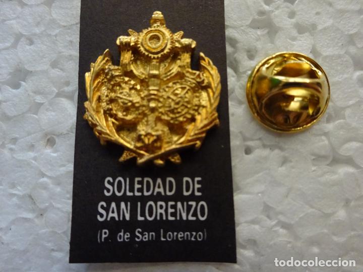 Pins e Spille di collezione: PIN RELIGIOSO SEMANA SANTA DE SEVILLA. HERMANDAD COFRAD&Iacute;A SOLEDAD DE SAN LORENZO