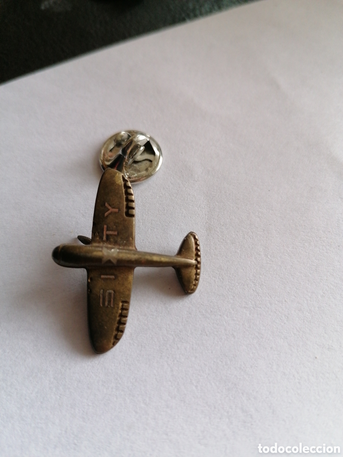 Pins de colecci&oacute;n: Pin plane avi&oacute;n se le Sixty - Foto 1