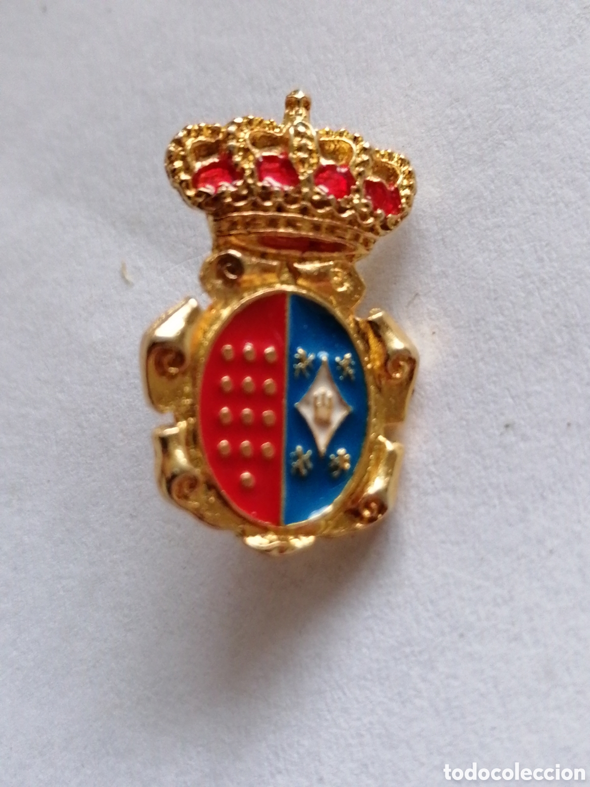 Pins de cole&ccedil;&atilde;o: Pin escudo her&aacute;ldico municipio poblacion
