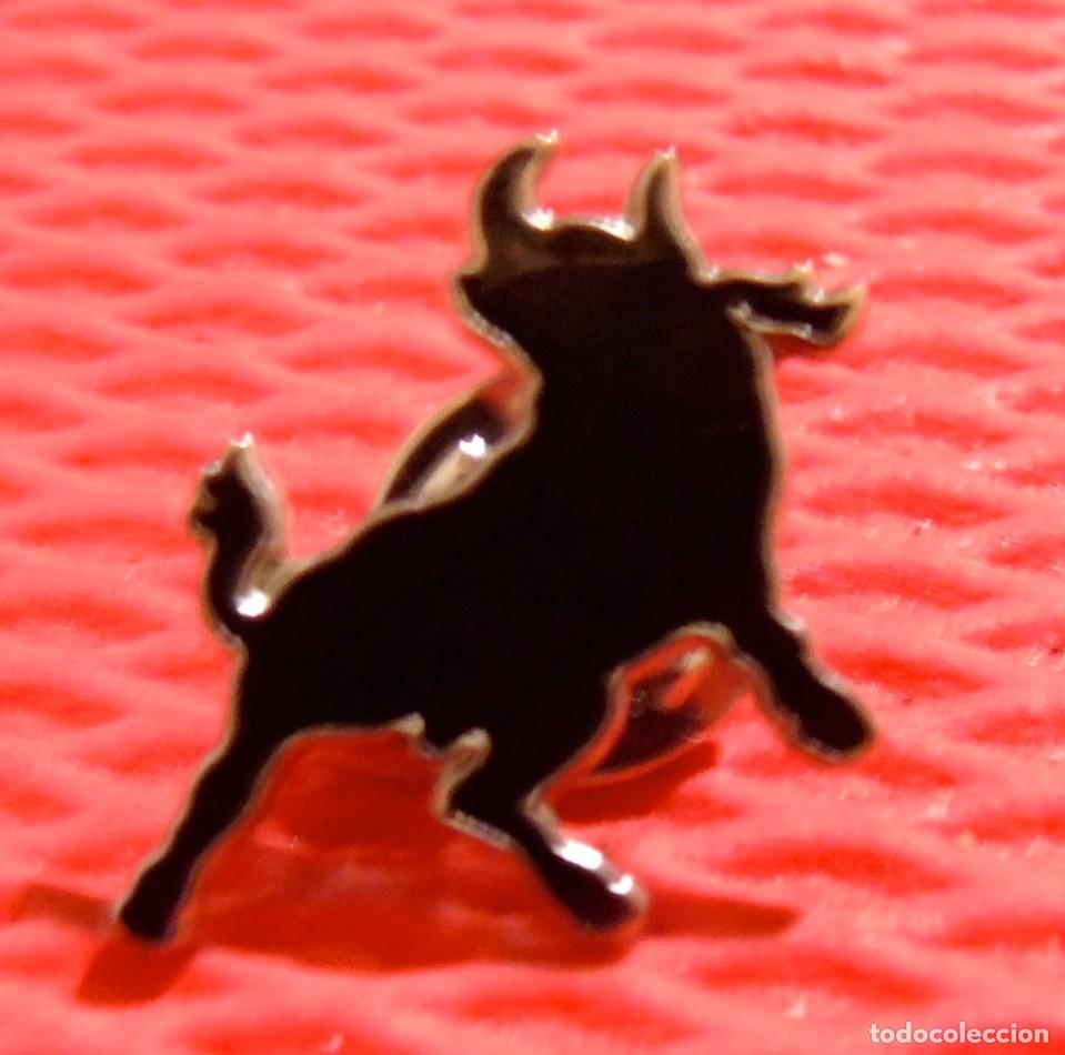 Pins de colecci&oacute;n: PIN LOYS