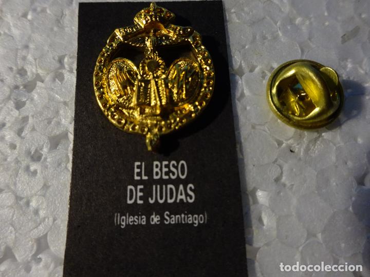 Pins e Spille di collezione: PIN RELIGIOSO SEMANA SANTA DE SEVILLA. HERMANDAD EL BESO DE JUDAS