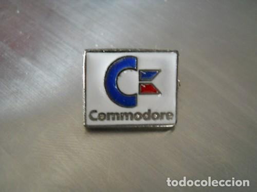 Pins de colecci&oacute;n: pin commodore................ - Foto 1