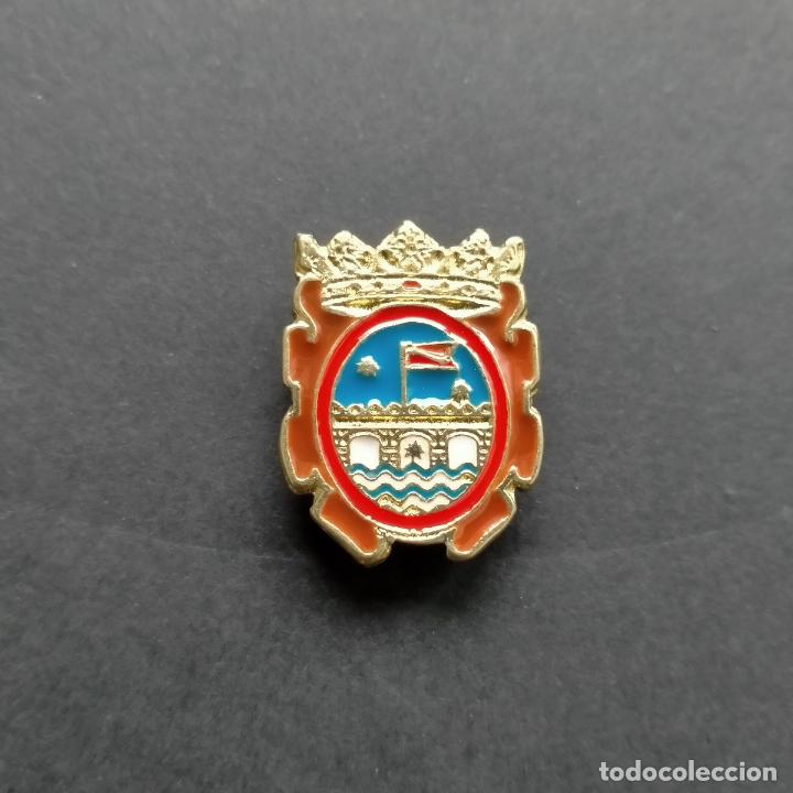 Pins de colecci&oacute;n: pin escudo Alba de Tormes (SALAMANCA)