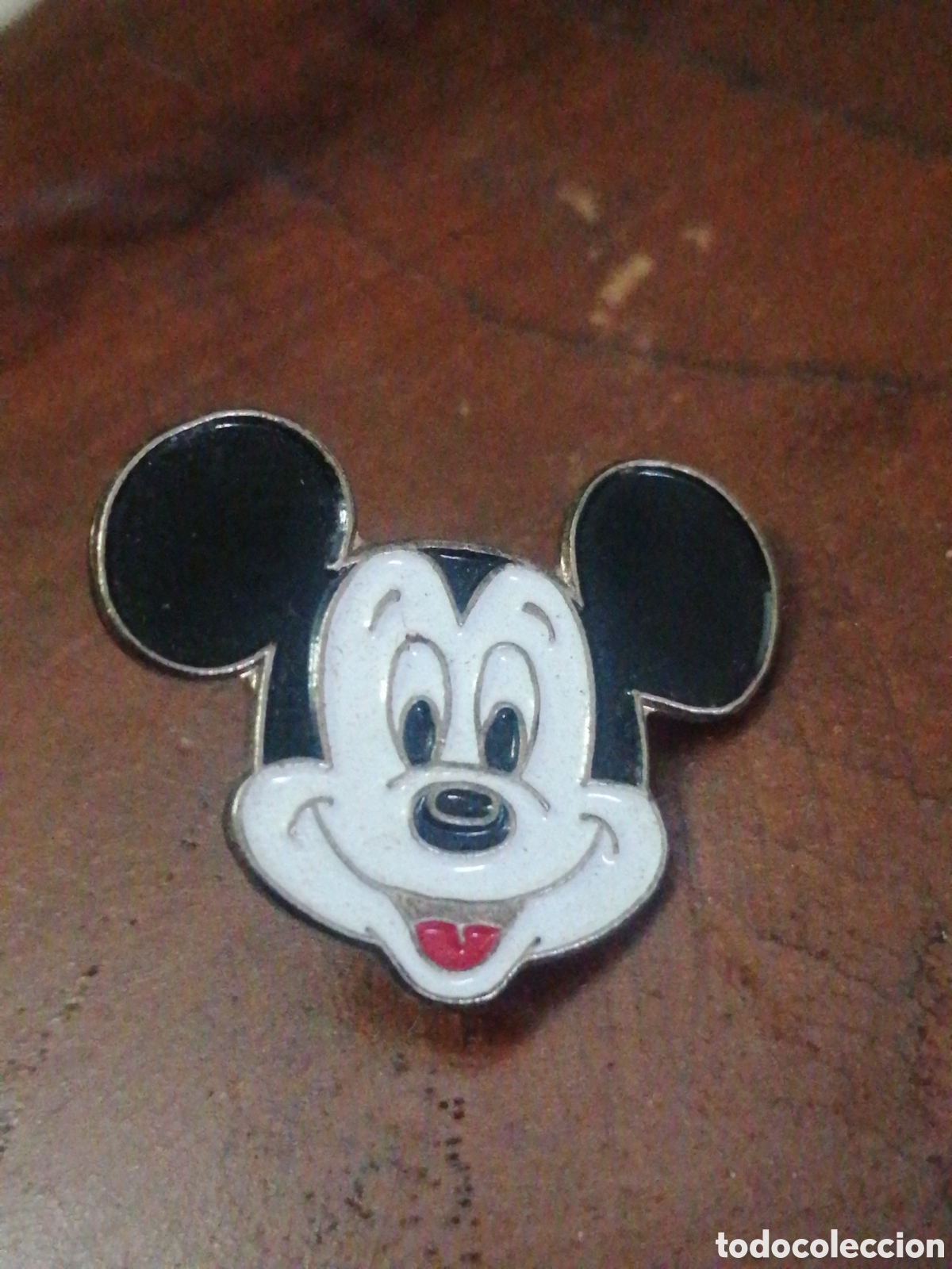 Collection pins: Pin Disney badge Pin Mickey Mousse