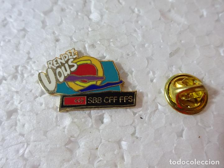 Pins e Spille di collezione: PIN DE TRENES FERROCARRILES. SUIZA SBB CFF FFS RENDEZ VOUS