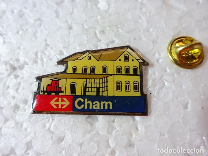 Collection pins: PIN DE TRENES FERROCARRILES. SUIZA CHAM ESTACI&Oacute;N DE FFCC TREN