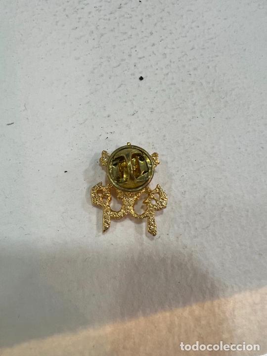 Pins de colecci&oacute;n: PIN ESCUDO - Foto 2