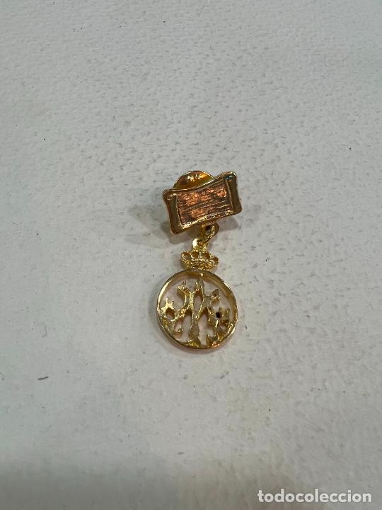 Pins de colecci&oacute;n: PIN ESCUDO - Foto 1