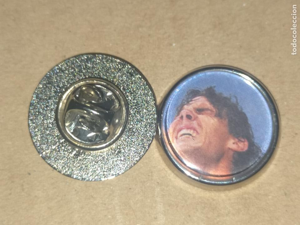 Collection pins: PIN REDONDO METAL - tenis Nadal