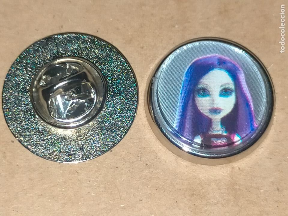 Pins de colecci&oacute;n: PIN REDONDO METAL - colecci&oacute;n mu&ntilde;ecas MONSTER HIGH
