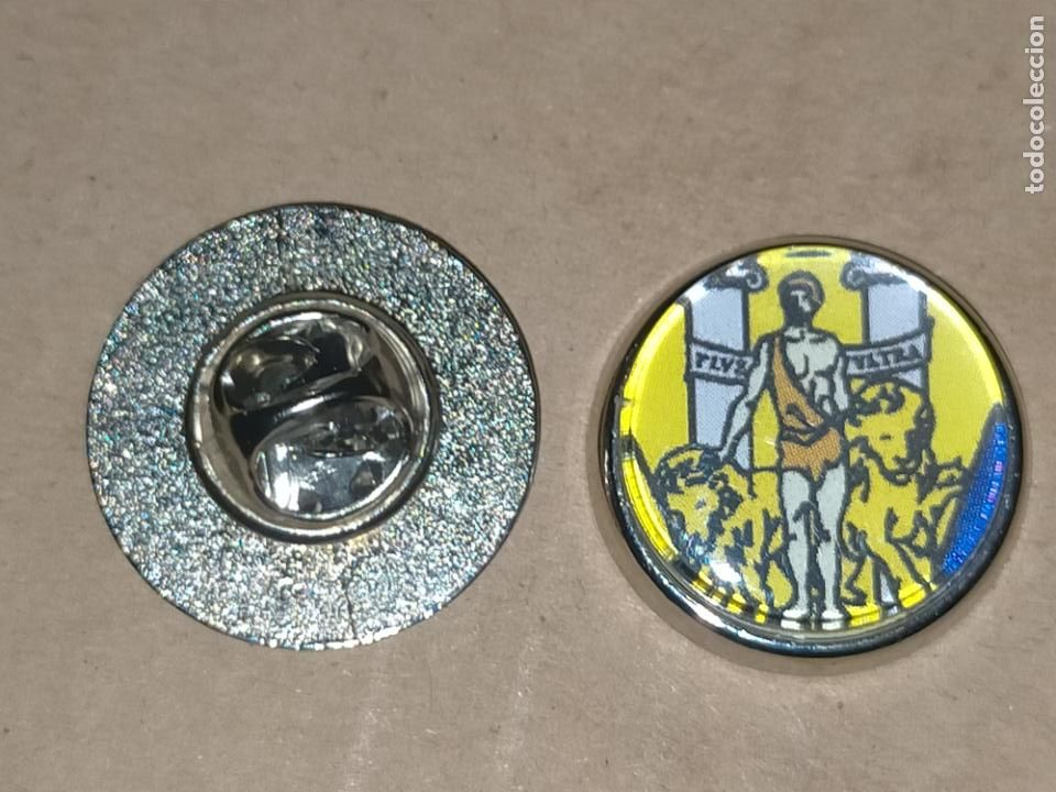 Collection pins: PIN REDONDO METAL - ESCUDO CADIZ PLUS ULTRA