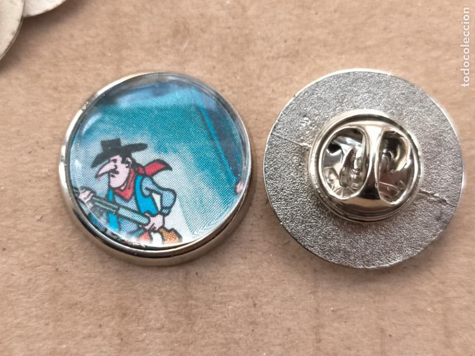 Pins e Spille di collezione: PIN REDONDO METAL - dibujos animados Lucky Luke