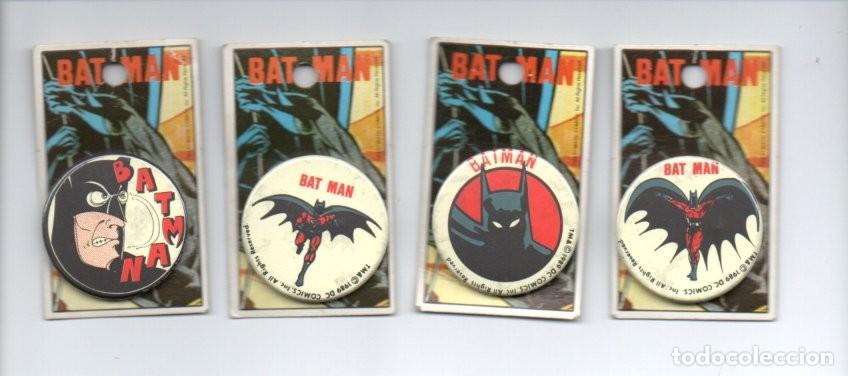 Pins de colecci&oacute;n: LOTE DE 4 CUATRO CHAPAS DE BATMAN, ORIGINALES 1989. NUEVAS.