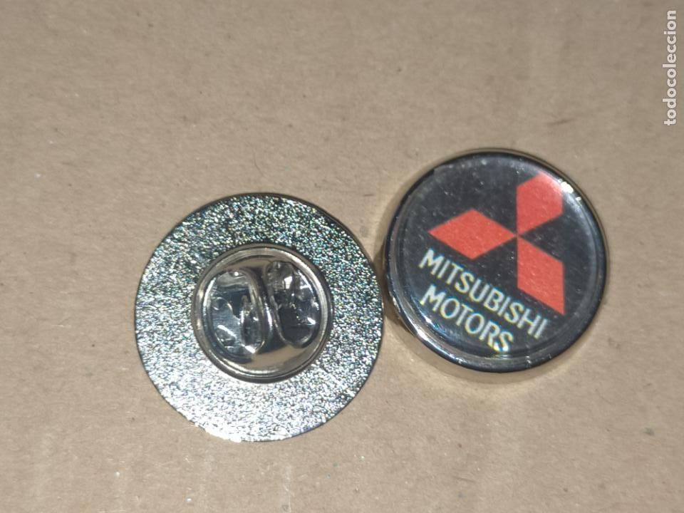 Pins de colecci&oacute;n: pin redondo metal - MARCA COCHE MOTORS MITSUBISHI