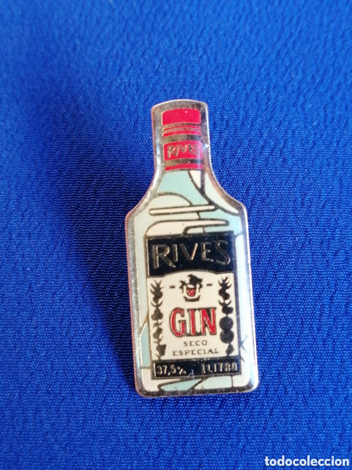 Pins e Spille di collezione: GINEBRA RIVES PIN