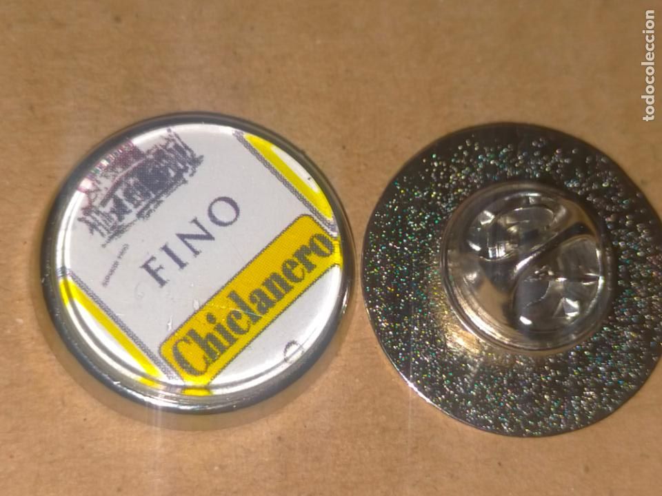 Pins de cole&ccedil;&atilde;o: pin redondo metal - vino bodega denominacion de origen chiclana de la frontera cadiz publicidad
