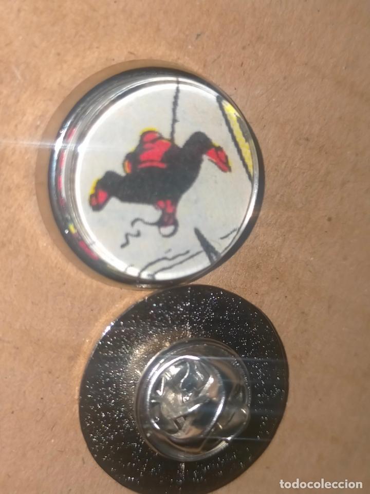 Pins de colecci&oacute;n: pin redondo metal - comic HOMBRE ARA&Ntilde;A SPIDERMAN
