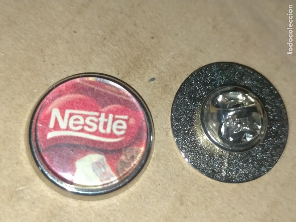 Collection pins: pin redondo metal - CHOCOLATES NESTLE