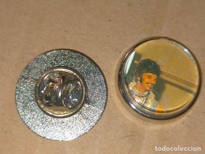 Pins de colecci&oacute;n: PIN REDONDO METAL - grupo musical the beatles -