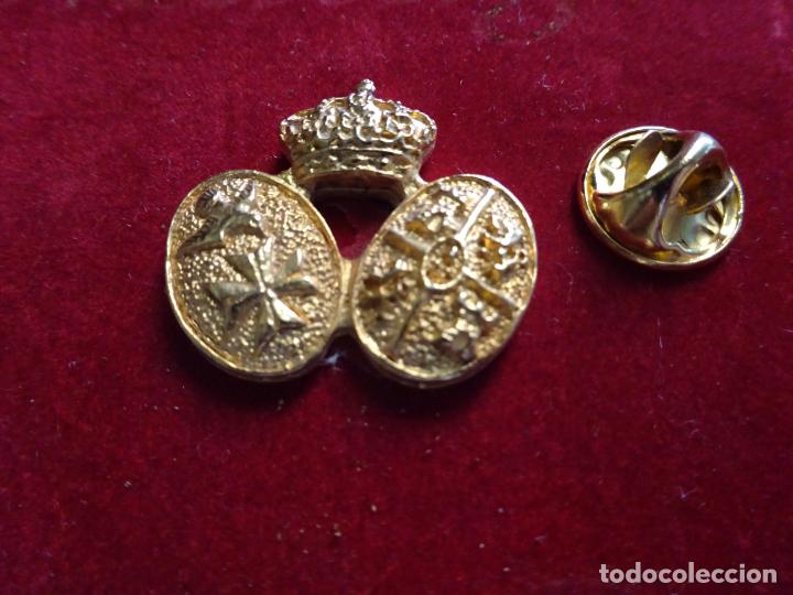 Pins de colecci&oacute;n: PIN RELIGIOSO SEMANA SANTA DE M&Aacute;LAGA. LA PALOMA. HER&Aacute;LDICA COFRAD&Iacute;AS HERMANDADES DE PASI&Oacute;N