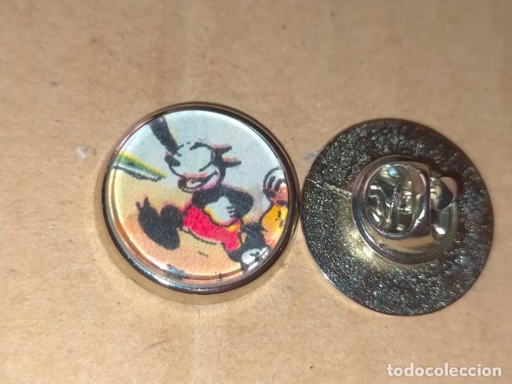 Sammlung von Pins: PIN REDONDO METAL - dibujos animados COMIC - MICKEY MOUSE