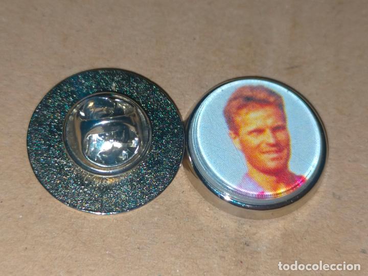 Sammlung von Pins: PIN REDONDO METAL - FUTBOL UNION DEPORTIVA LERIDA - JUGADOR