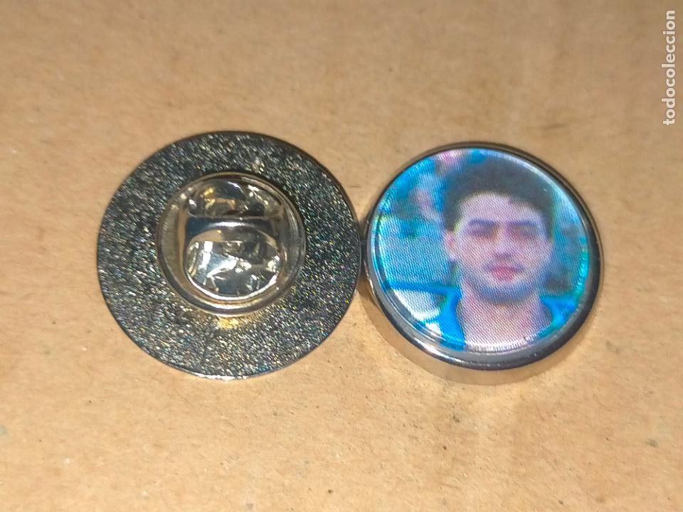 Sammlung von Pins: PIN REDONDO METAL - EQUIPO CLUB DE FUTBOL PALAMOS JUGADOR ALINEACION ...